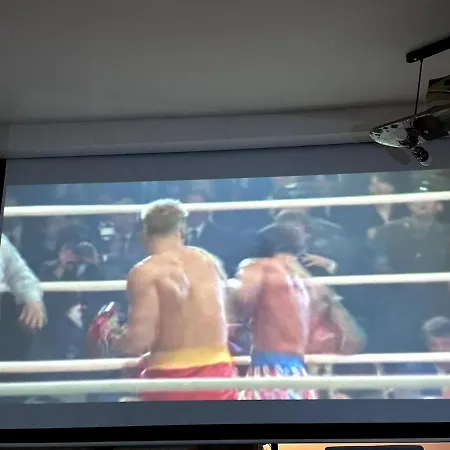 Another Brick In Kalego Appartement